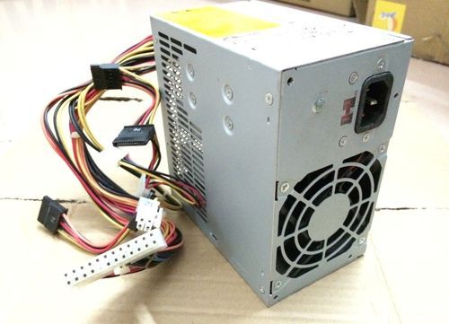 电脑电源选多大（电脑电源一般选多大的）