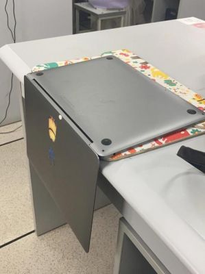 手提电脑进水(手提电脑进水了第一时间怎么处理)-图2 手提电脑进水(手提电脑进水了第一时间怎么处理)-图2