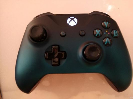 xbox手柄可以连安卓手机吗？安卓 xbox手柄