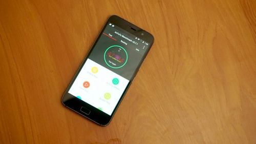 zukz1手机死机后就开不了机了，怎么回事？zuk z1升安卓6