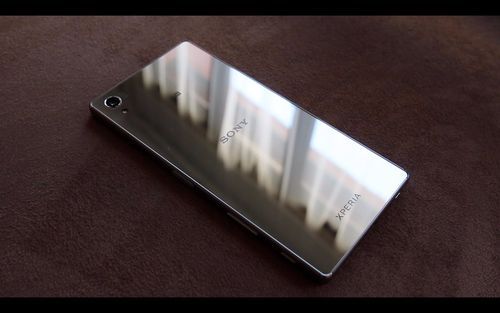 索尼手机卡不卡？索尼z5升级安卓7.0