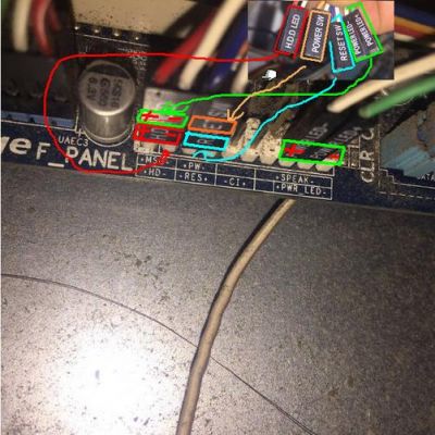 电脑红绿蓝rgb连接线（电脑红绿蓝线分别是什么接口）