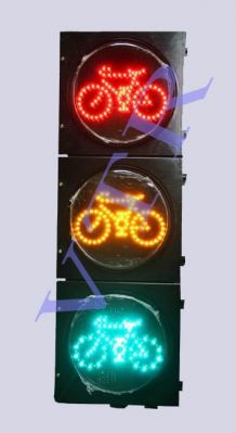 led交通信号灯生产厂家(led交通信号灯的主要技术指标)-图2 led交通信号灯生产厂家(led交通信号灯的主要技术指标)-图2