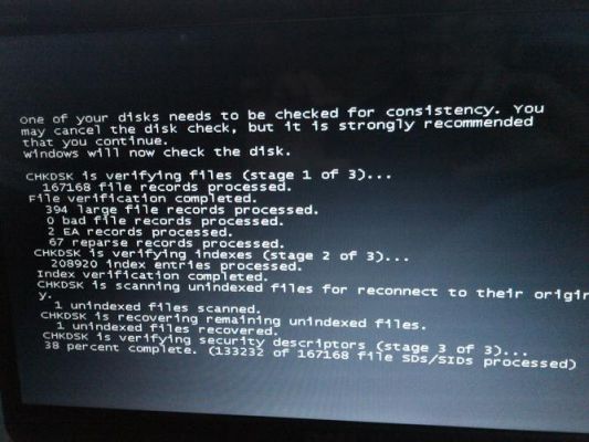 电脑更新windows10后开机黑屏（w10系统更新之后开机黑屏）