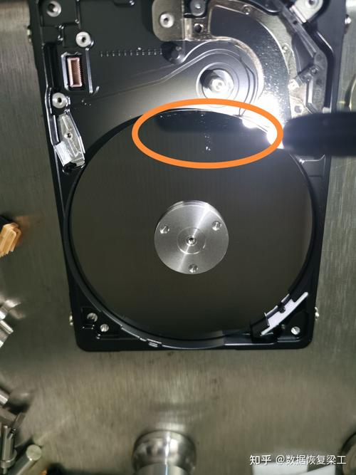 电脑硬盘摔坏了(电脑硬盘摔坏了怎么修复)-图3 电脑硬盘摔坏了(电脑硬盘摔坏了怎么修复)-图3